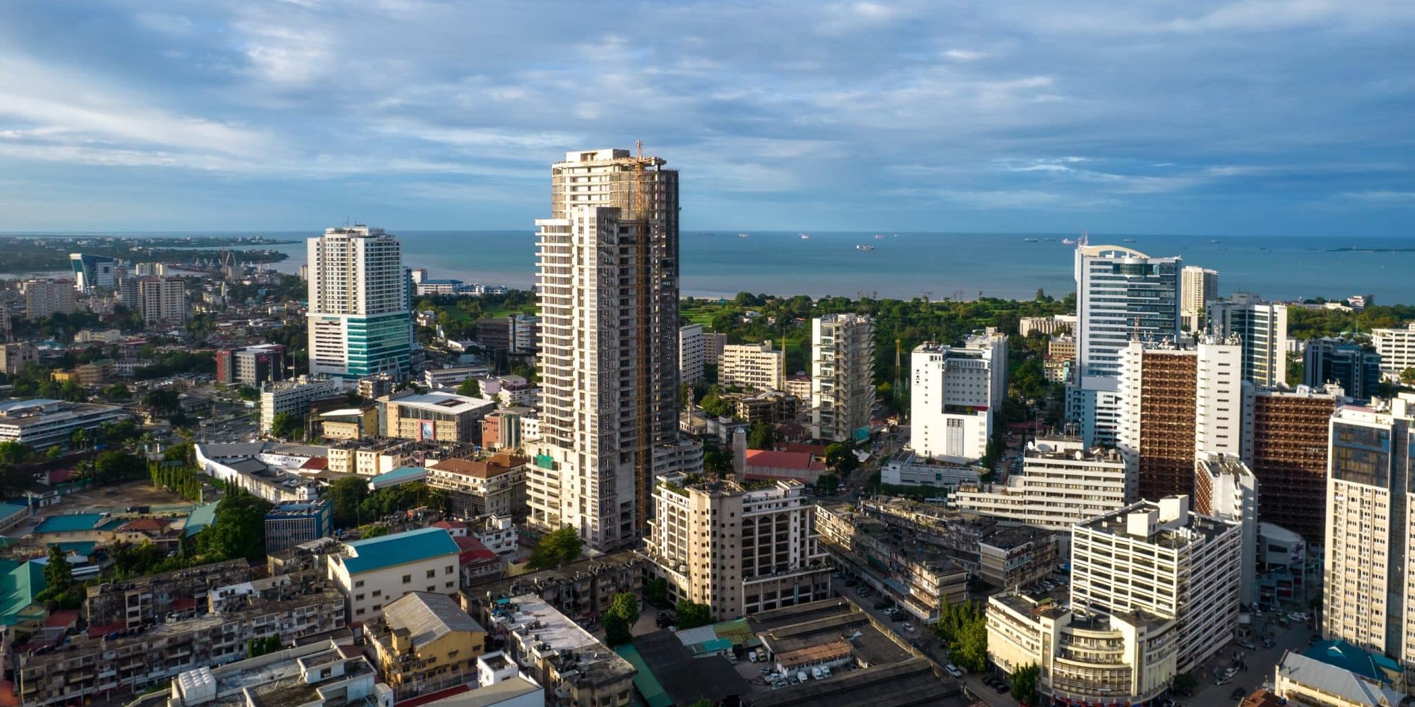 Dar Es Salaam_panoramica.jpeg