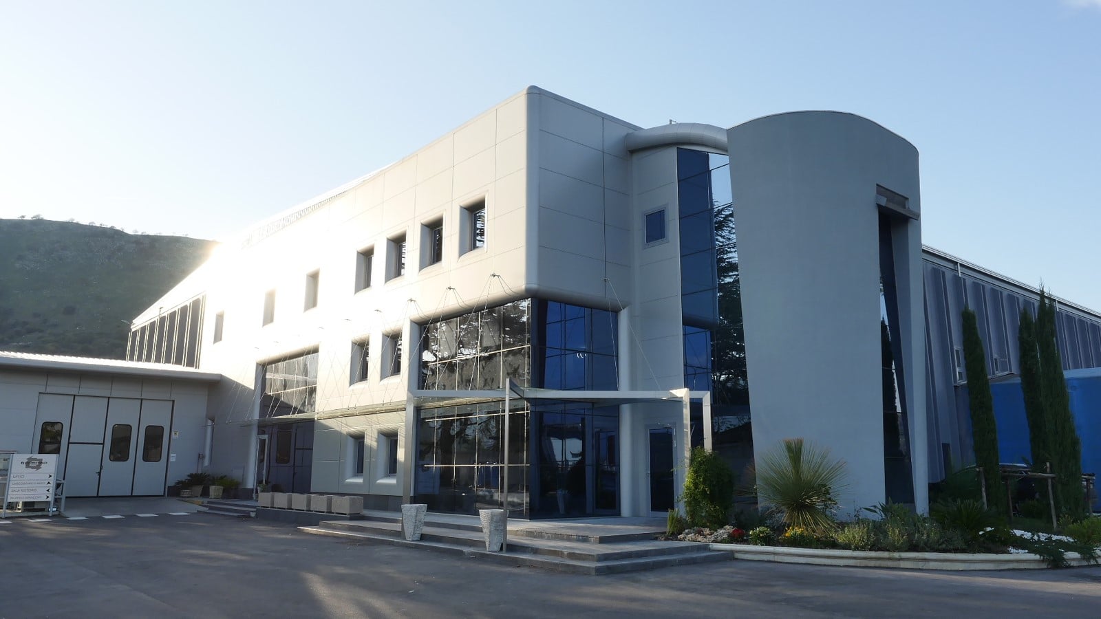 Export al 90% e sfida globale: come cambia una PMI della meccanica