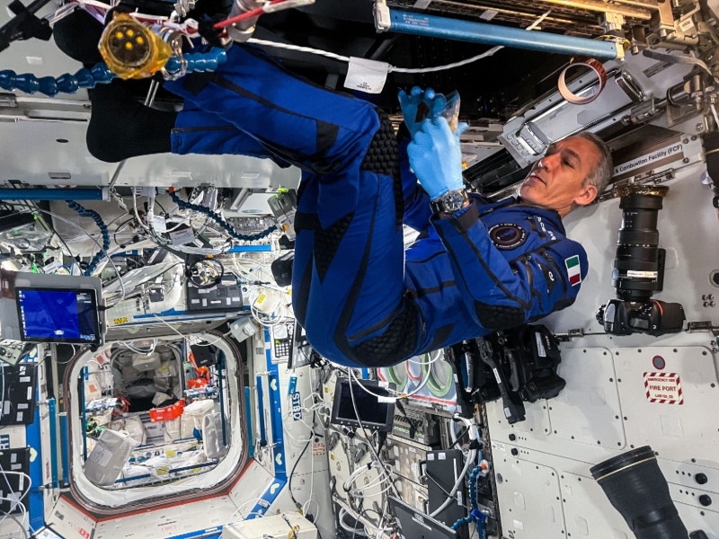 Smart Flight Suit Spacewear